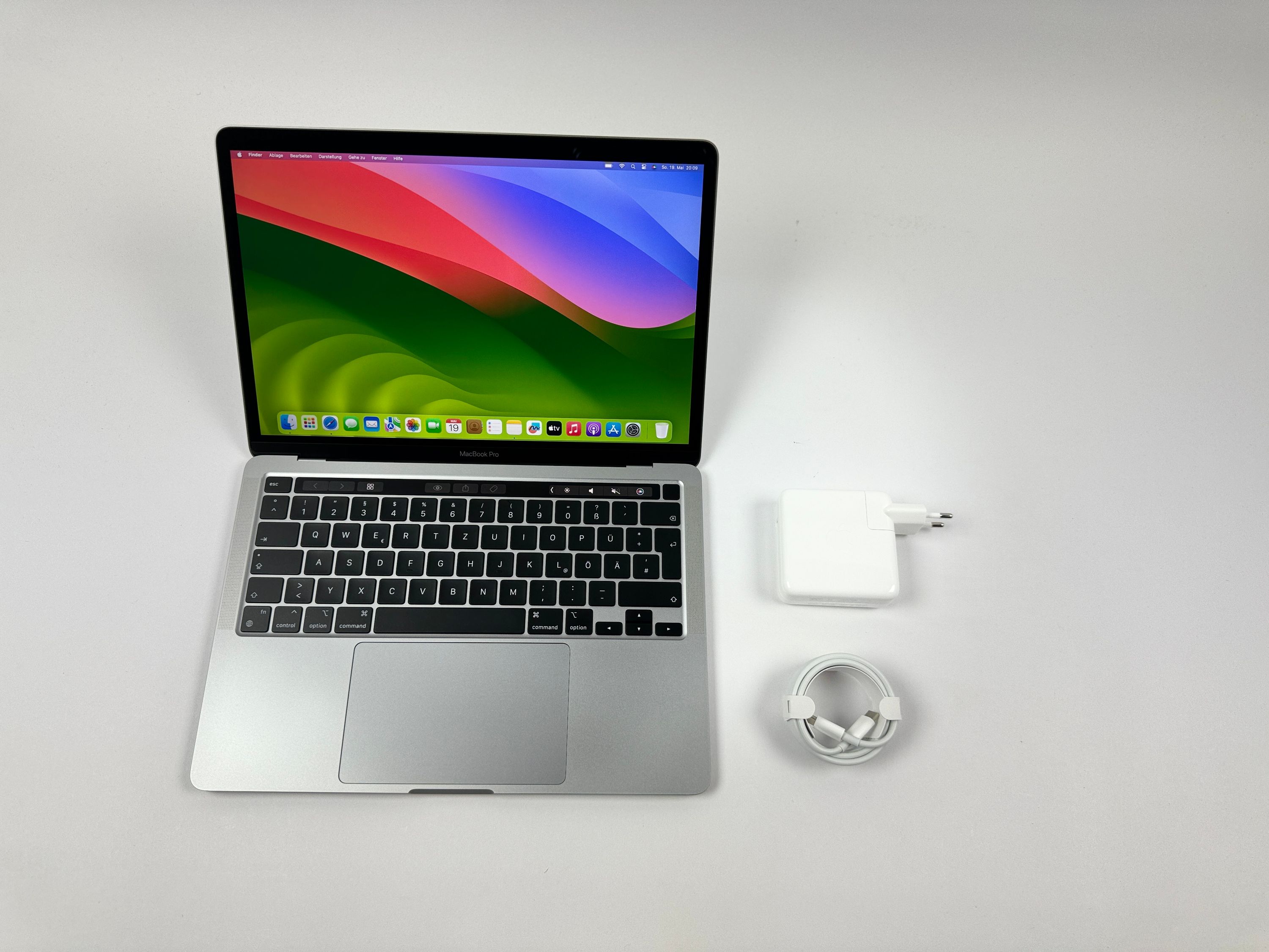 Apple MacBook Pro Retina 13,3“ M1 8C CPU 8C GPU 512 GB SSD 16 GB Ram 2020 Space Grey