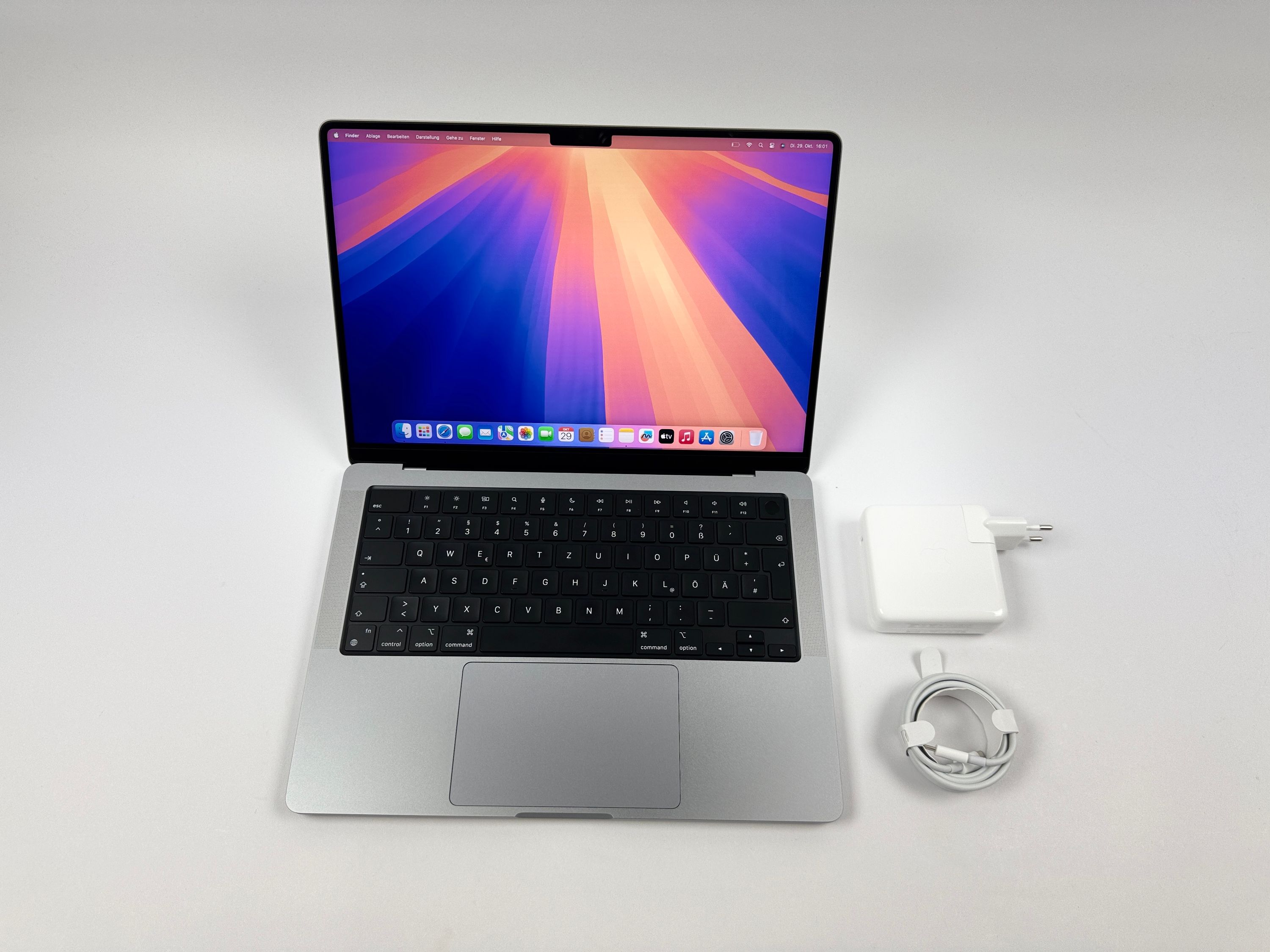 Apple MacBook Pro 14“ M1 MAX 10C CPU 24C GPU 1 TB SSD 32 GB Ram 2021 SPACE GREY