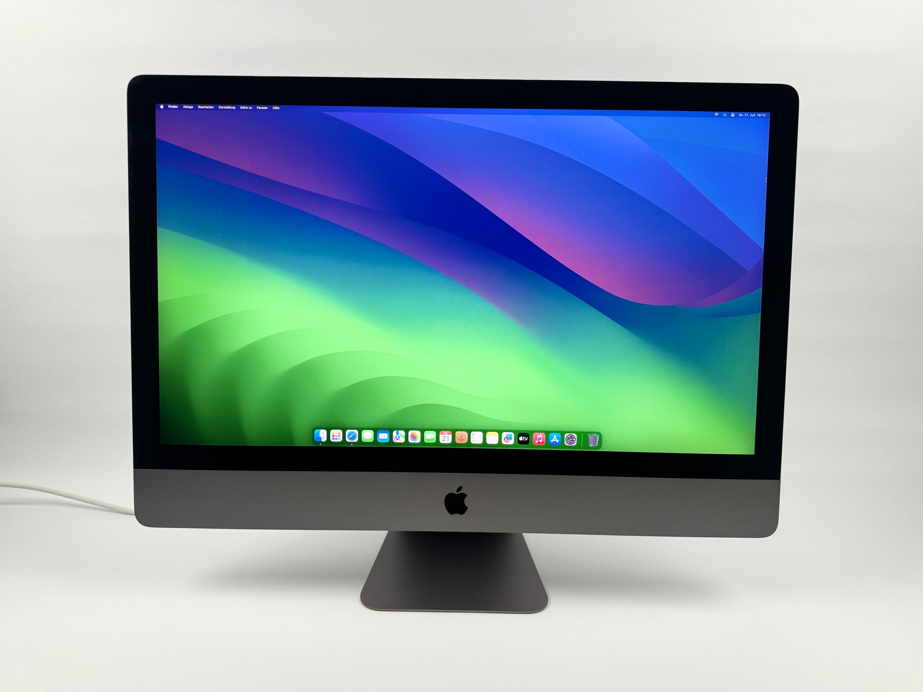 Apple iMac Pro 5K 27“ XEON 8-Core 3,2 Ghz 32 GB Ram 1 TB SSD VEGA 56 8 GB MQ2Y2D/A