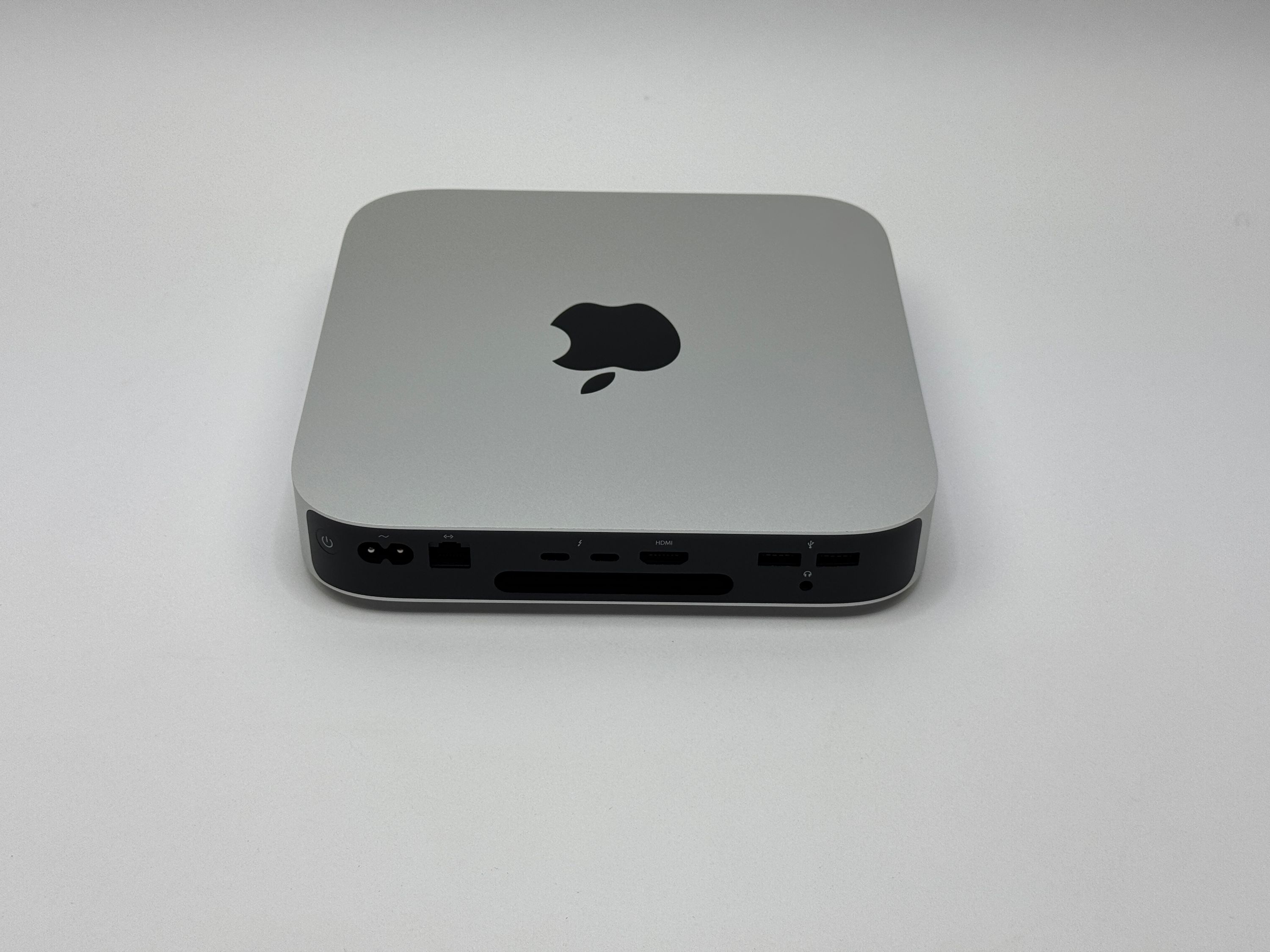 Apple Mac Mini M1 8-Core CPU 8-Core GPU 16 GB RAM 1 TB SSD SILBER