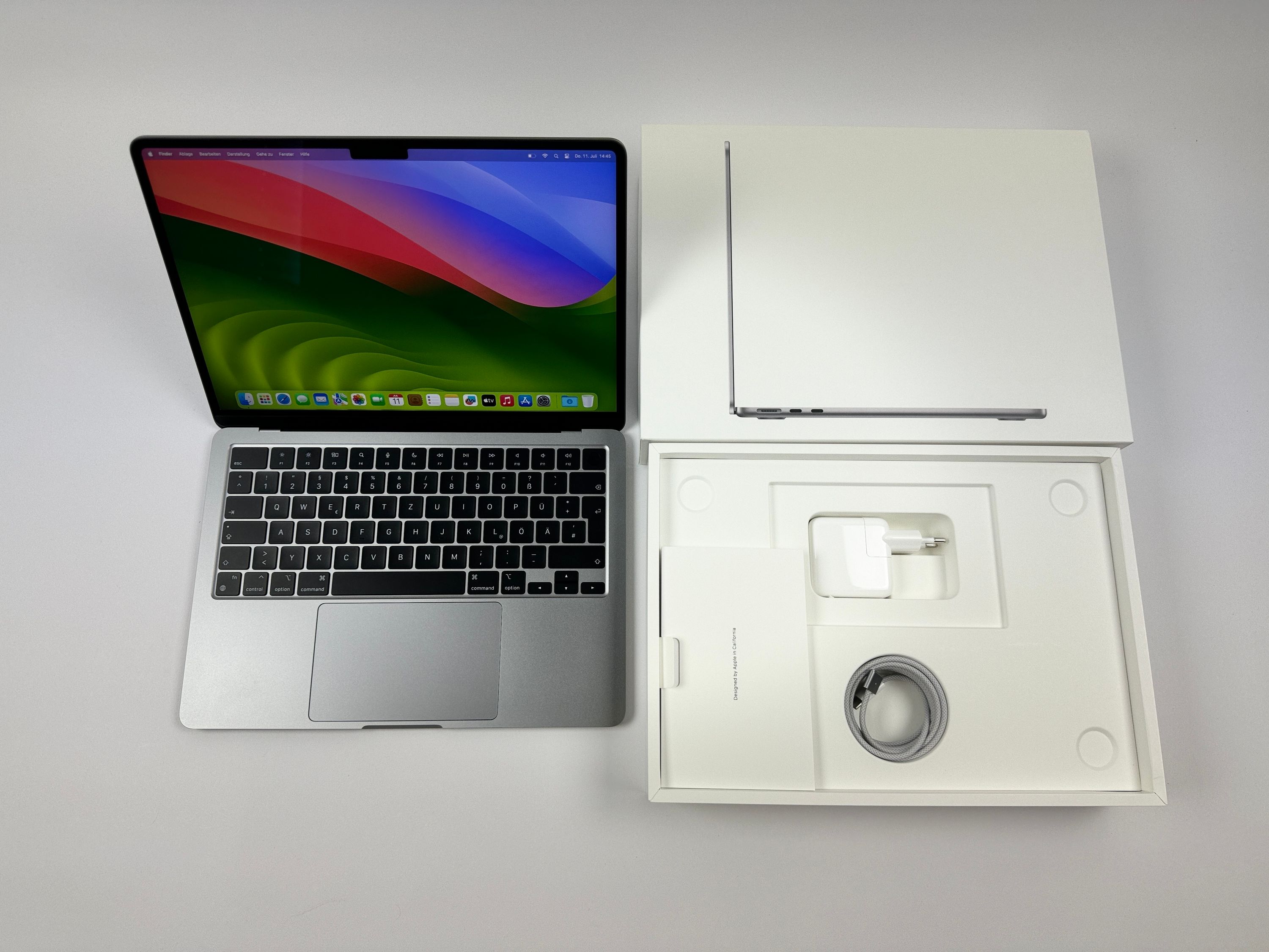 Apple MacBook Air 13,3“ M2 8C CPU 10C GPU 512 GB SSD 16 GB 2022 SPACE GREY