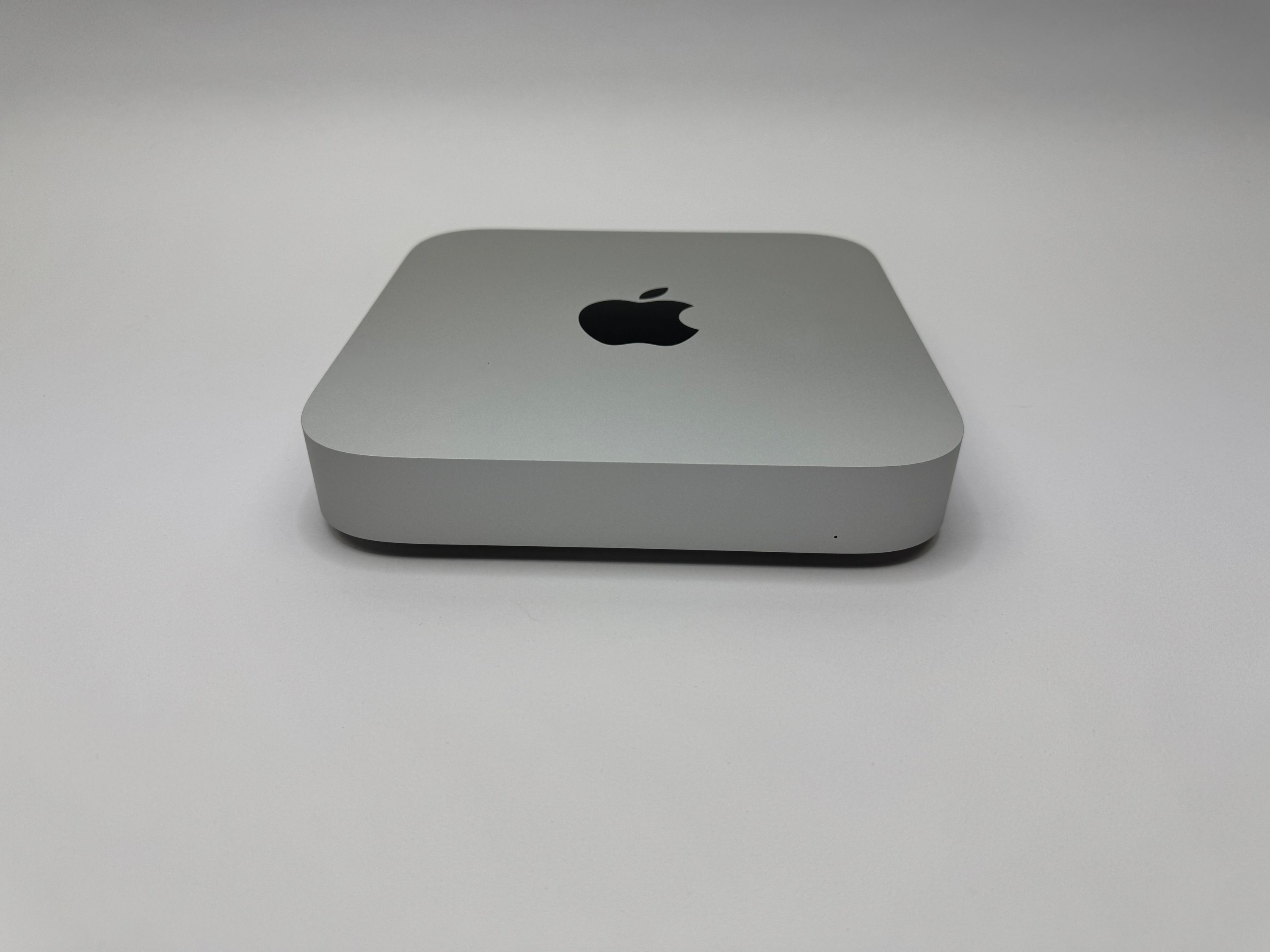 Apple Mac Mini M1 8-Core CPU 8-Core GPU 16 GB RAM 1 TB SSD SILBER