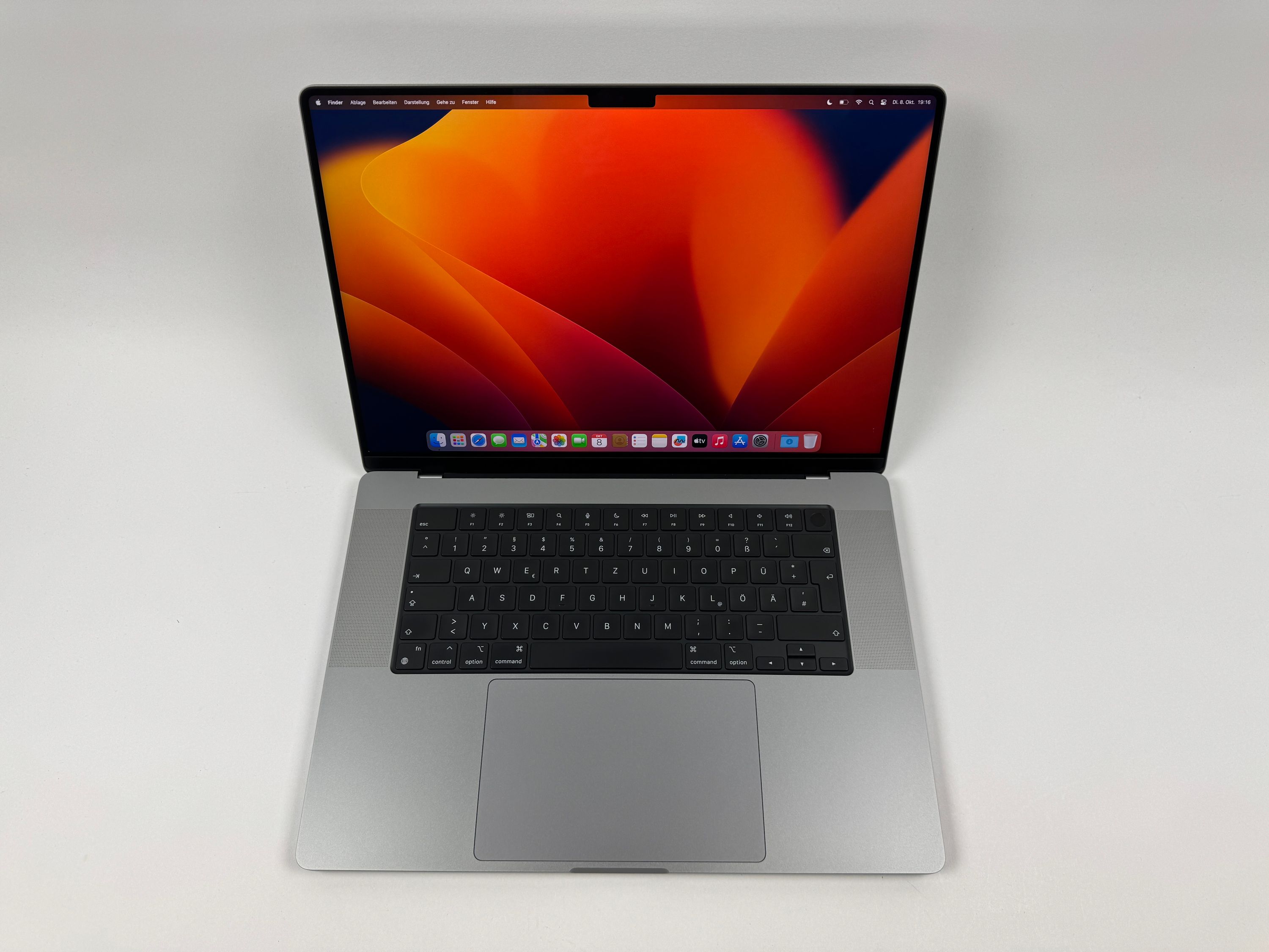 Apple MacBook Pro 16“ M1 MAX 10C CPU 32C GPU 4 TB SSD 64 GB Ram 2021 SPACE GREY