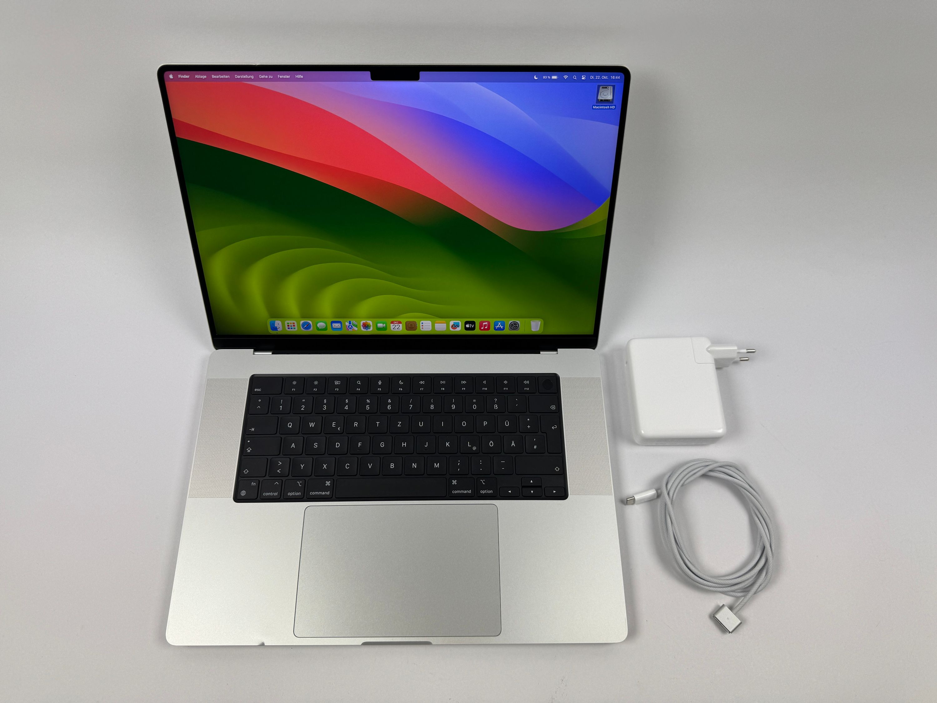 Apple MacBook Pro 16“ M1 MAX 10C CPU 32C GPU 1 TB SSD 64 GB Ram 2021 SILBER