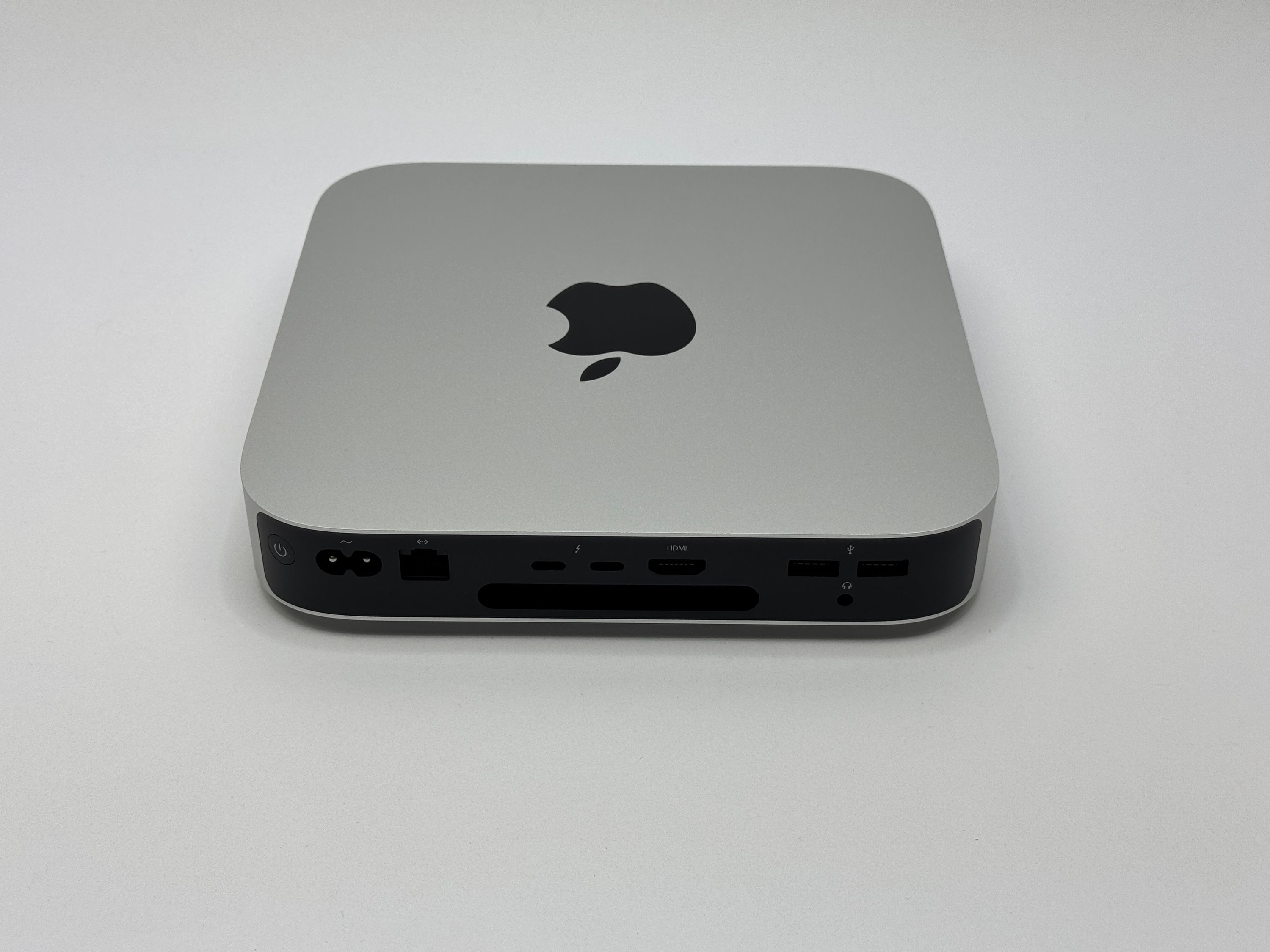 Apple Mac Mini M1 8-Core CPU 8-Core GPU 16 GB RAM 512 GB SSD SILBER