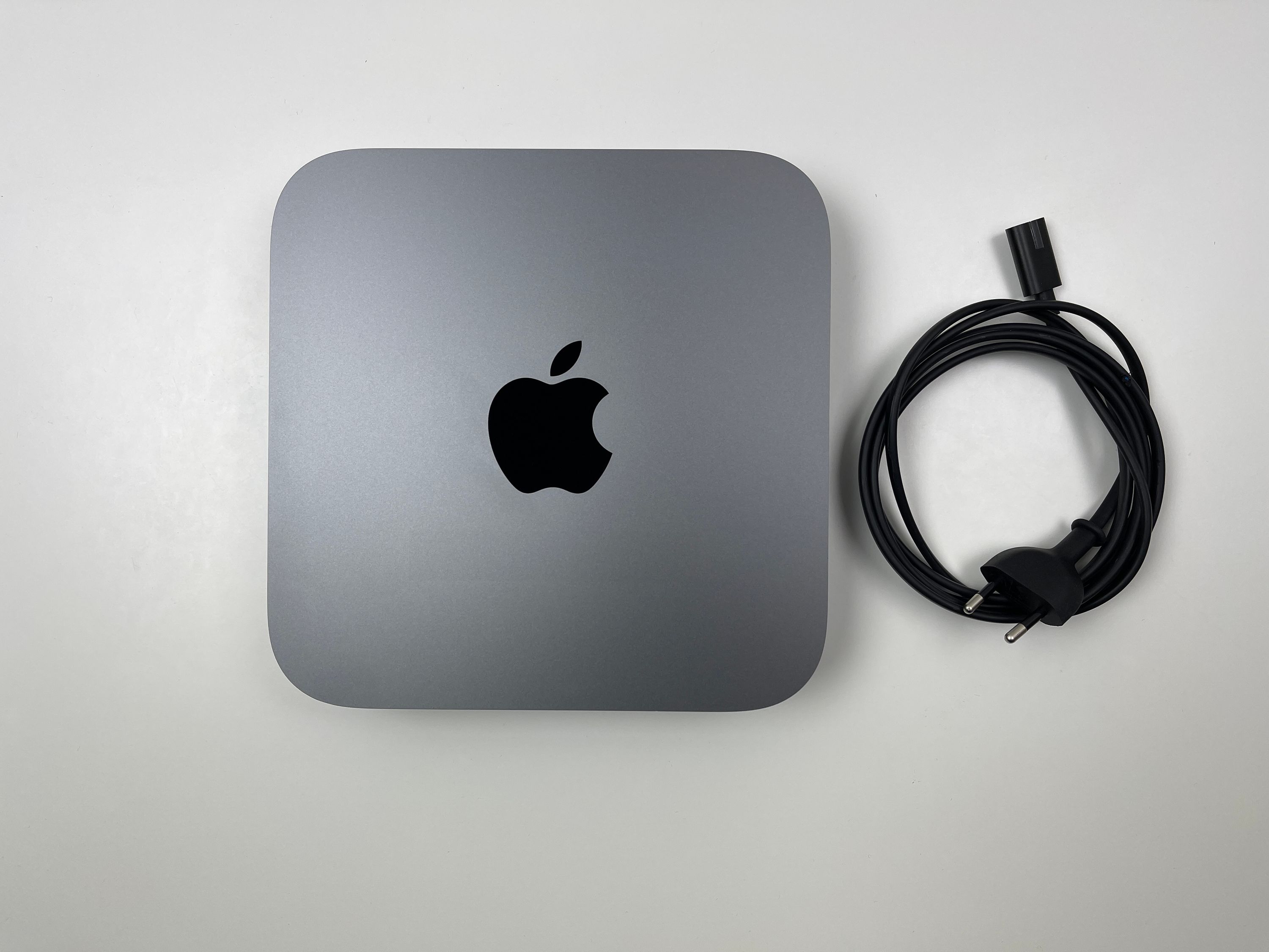 Apple Mac Mini i7 6-Core 3,2 Ghz 16 GB RAM 128 GB SSD SPACE GREY 2018