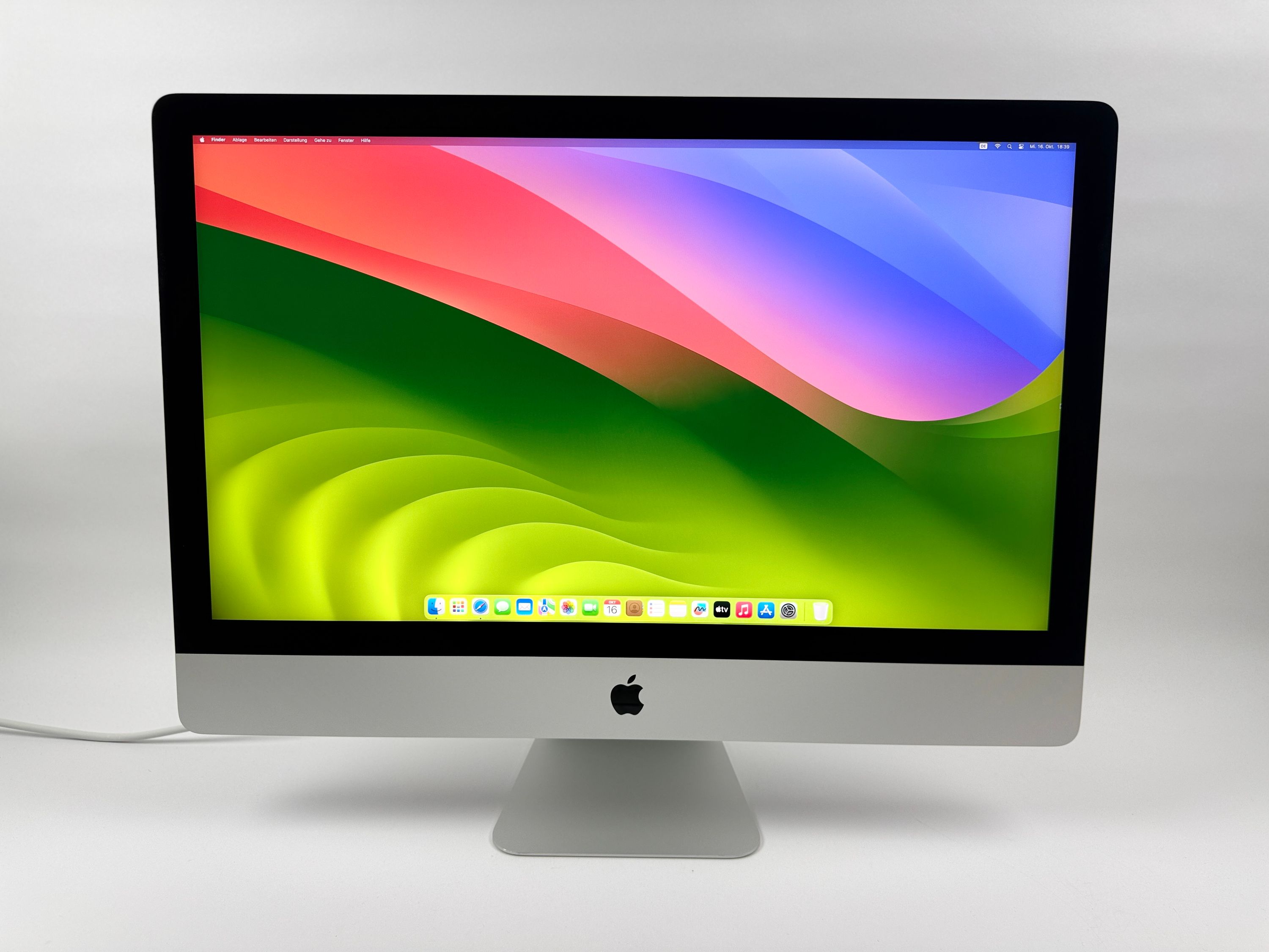 Apple iMac Retina 5K 27“ 10-Core i9 3,6 Ghz 64 GB Ram 512 GB SSD RP 5700 XT SILBER 2020