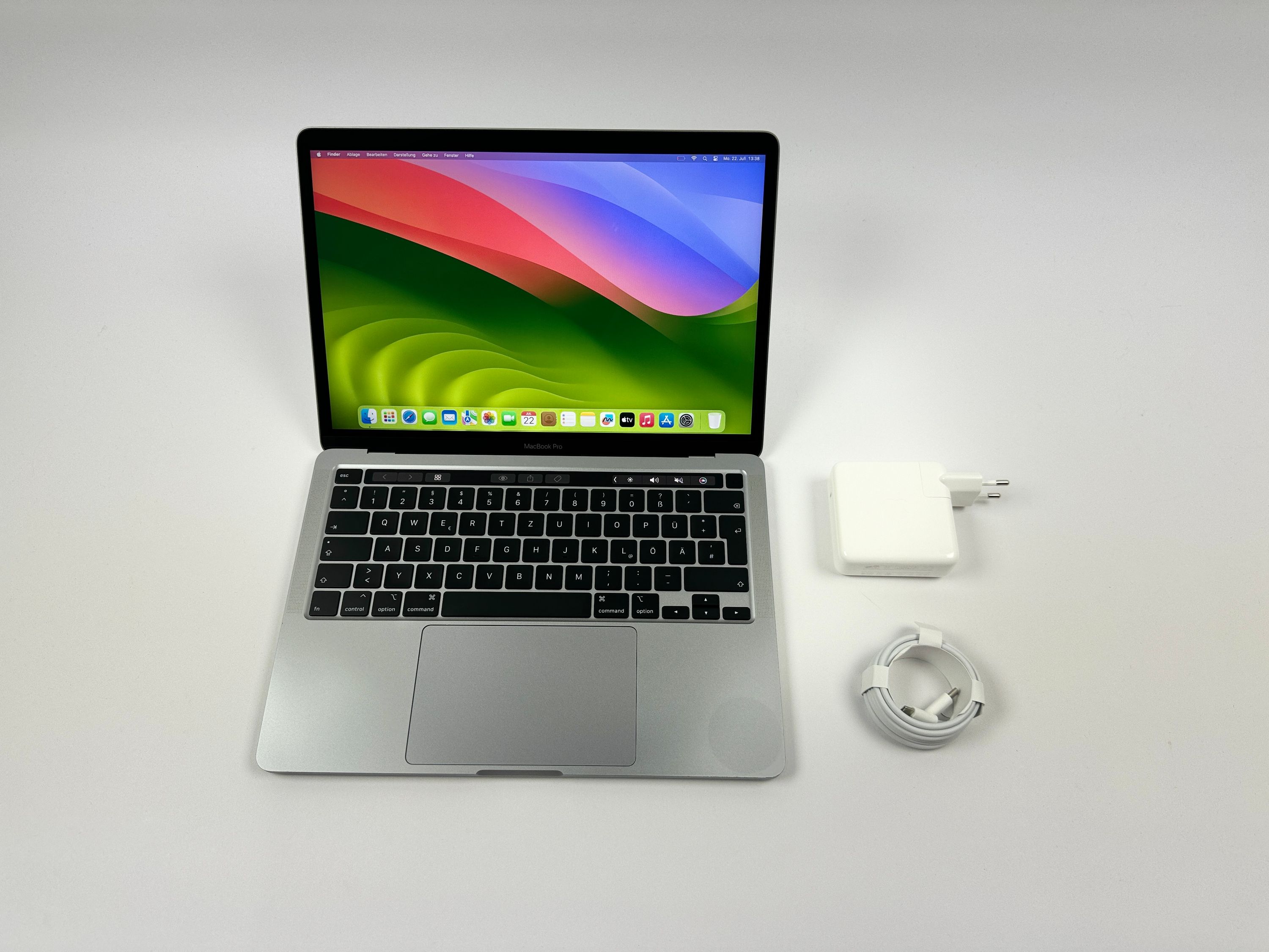 Apple MacBook Pro Retina TouchBar 13,3“ i5 2,0 Ghz 512 GB SSD 32 GB Ram SPACE GREY 2020