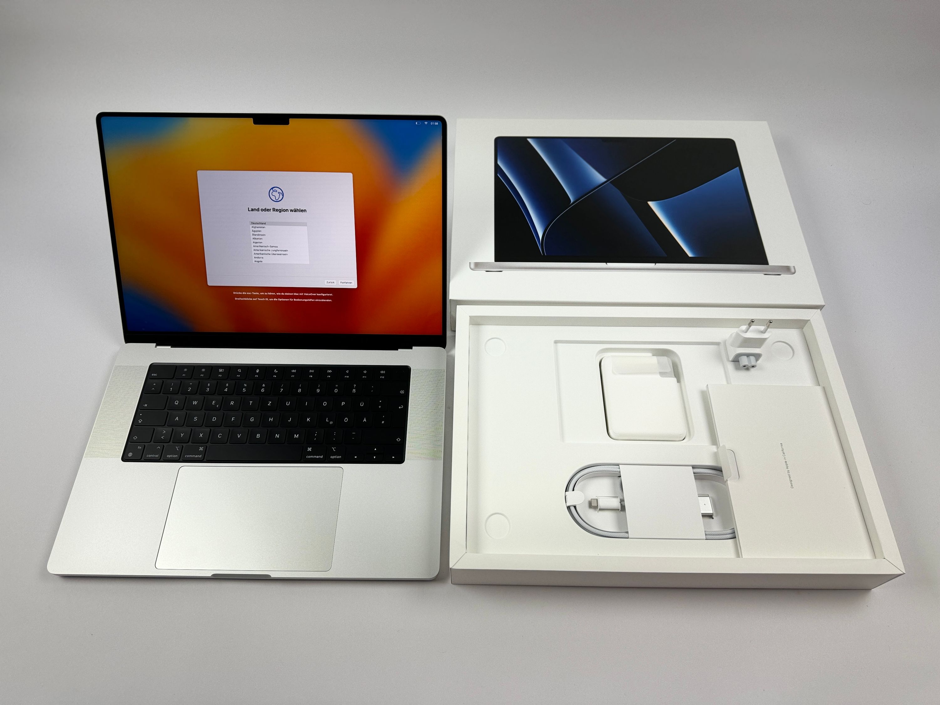 Apple MacBook Pro 16“ M2 PRO 12C CPU 19C GPU 1 TB SSD 16 GB Ram 2023 SILBER