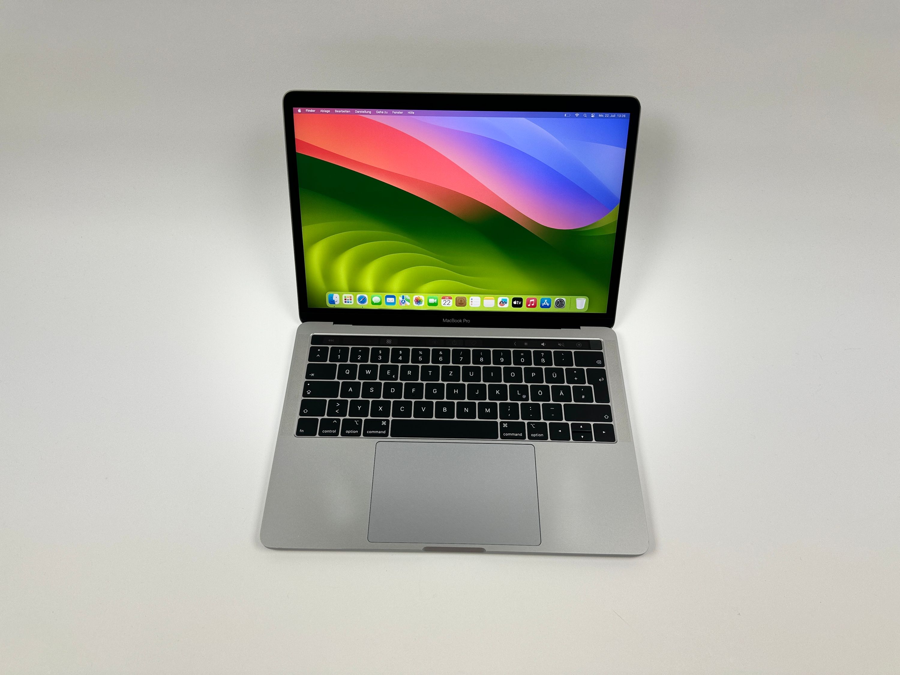 Apple MacBook Pro Retina TouchBar 13,3“ i7 2,8 Ghz 256 GB SSD 16 GB Ram SPACE GREY 2019