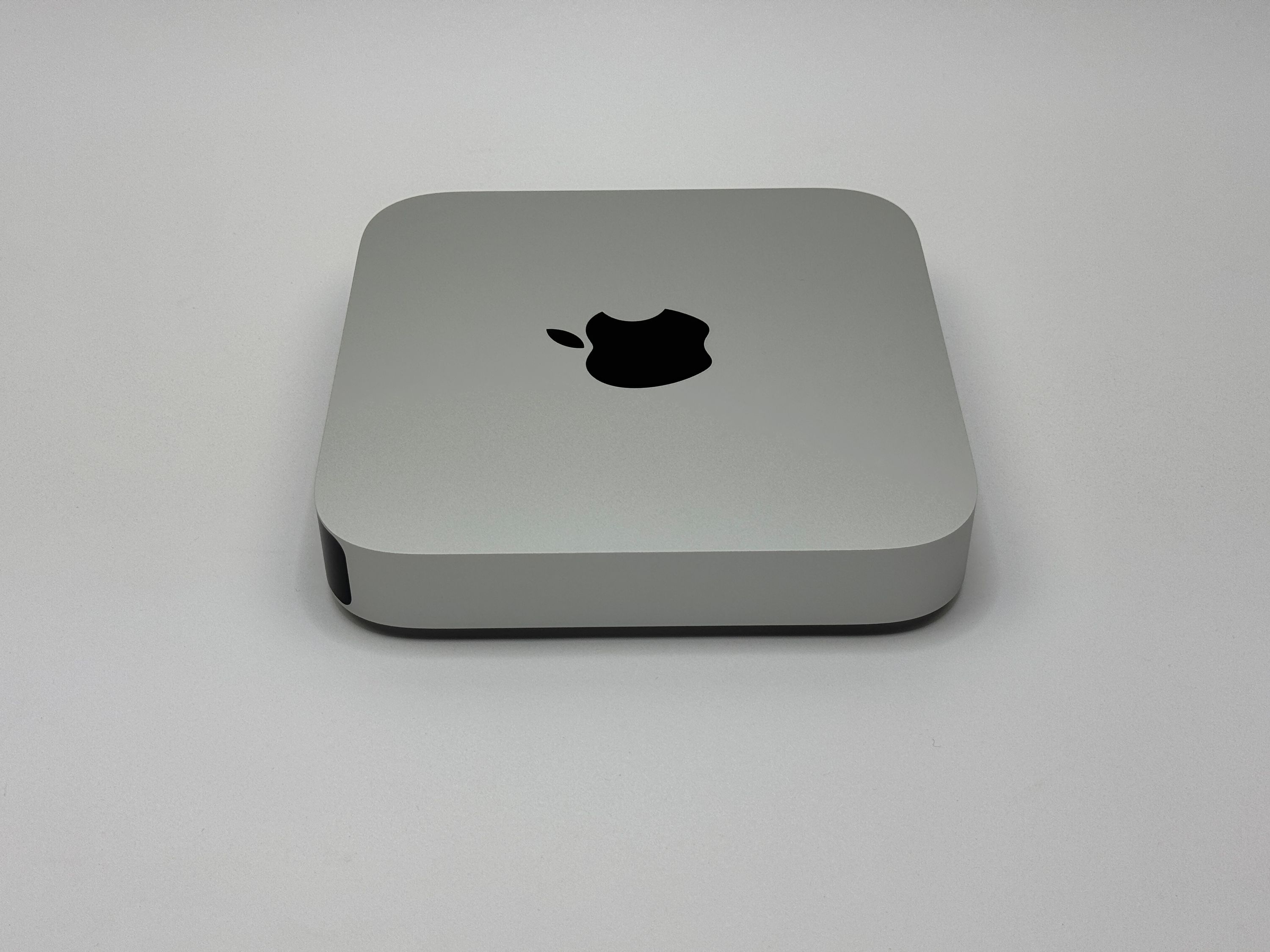 Apple Mac Mini M2 Pro 10-Core CPU 16-Core GPU 16 GB RAM 512 GB SSD SILBER 2023