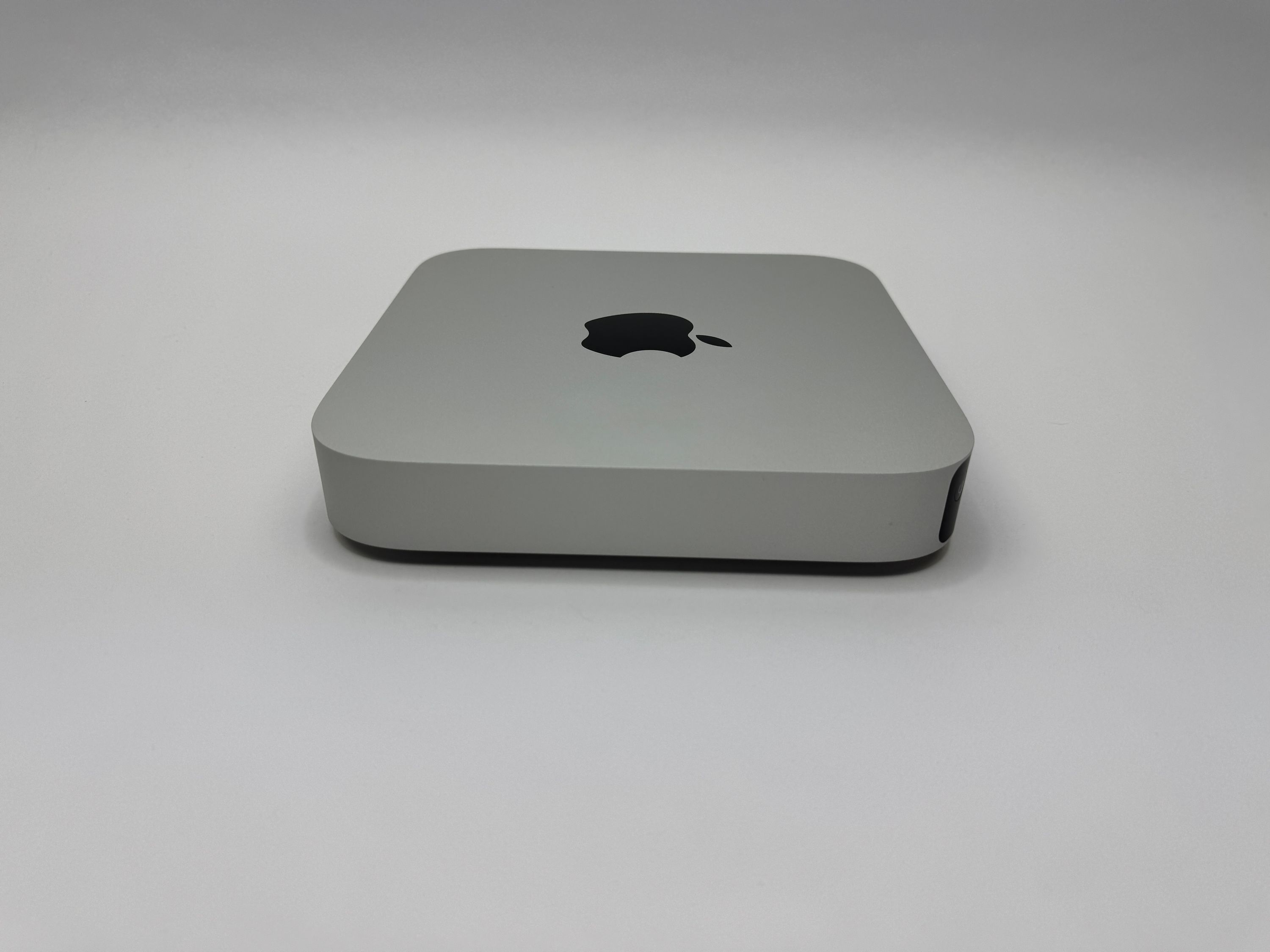 Apple Mac Mini M1 8-Core CPU 8-Core GPU 16 GB RAM 1 TB SSD SILBER