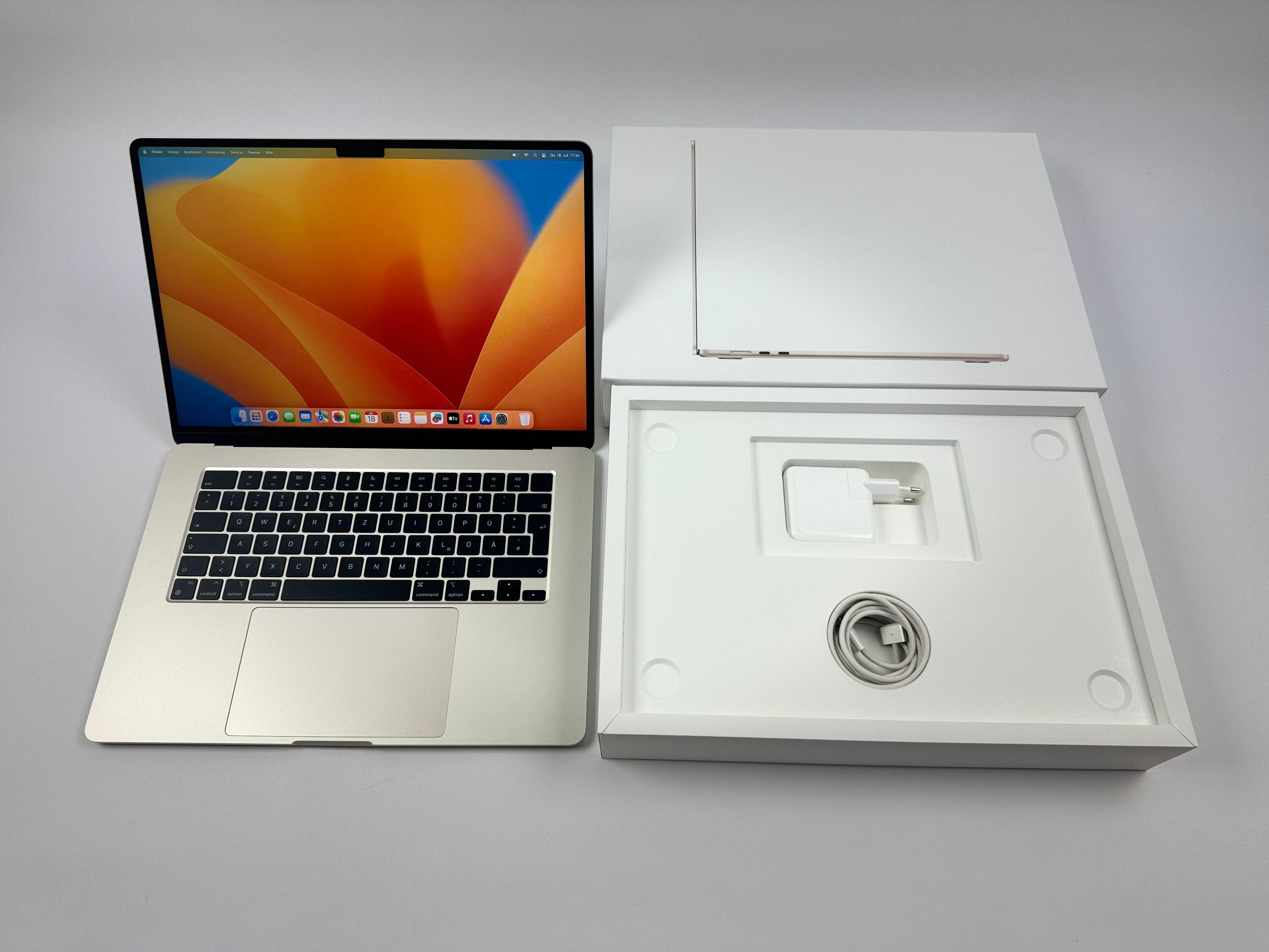 Apple MacBook Air 15,3“ M2 8C CPU 10C GPU 256 GB SSD 16 GB 2023 Polarstern
